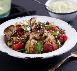 Ensalada de Vegetales con Leguminosas Ensalada de Vegetales con Leguminosas