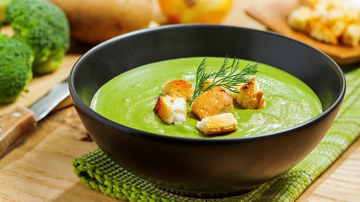 Crema de brócoli con cheddar