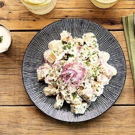 ENSALADA DE PAPAS Y CEBOLLA MORADA ENSALADA DE PAPAS Y CEBOLLA MORADA