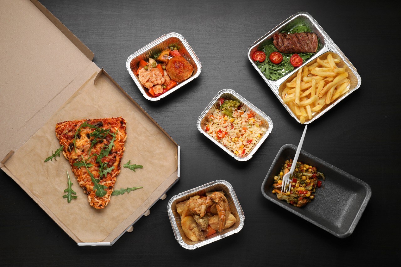 Conoce los mitos y realidades de la entrega de comida a domicilio