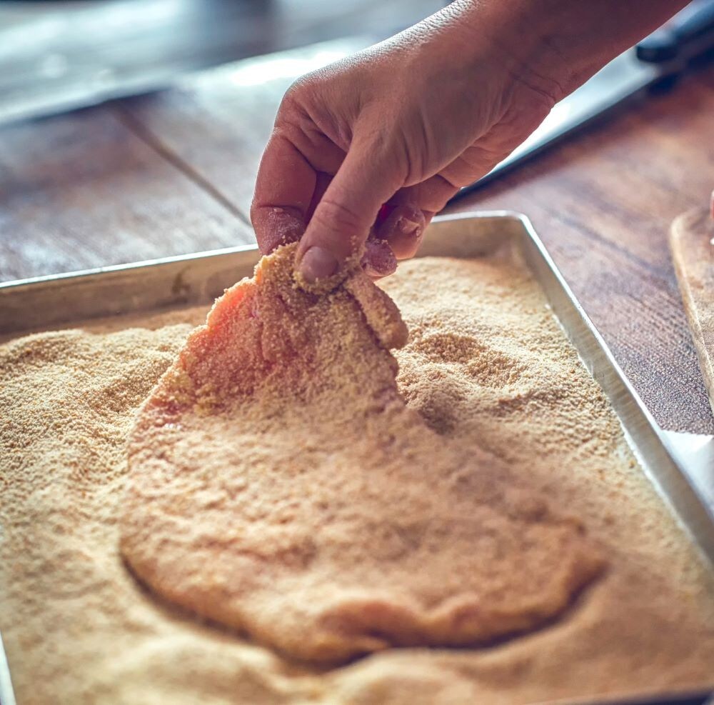 empanizando-milanesa-aprovechando-el-pan-duro-1080x1080 empanizando-milanesa-aprovechando-el-pan-duro-1080x1080