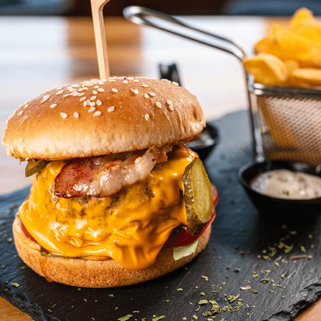Conoce las tendencias en hamburguesas que impulsarán tu plato