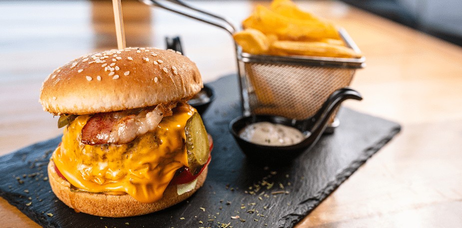 Conoce las tendencias en hamburguesas que impulsarán tu plato