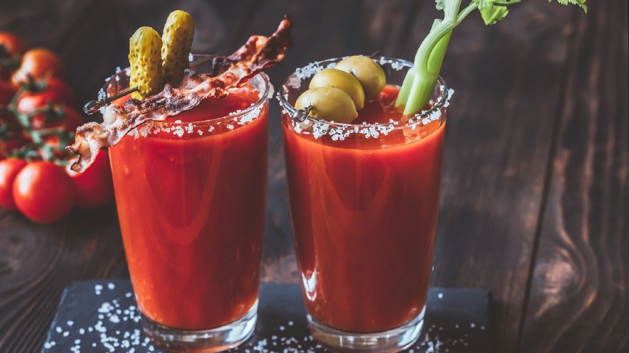 Bebidas coctel con salsa lizano. Bebidas coctel con salsa lizano.