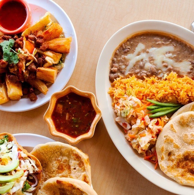 Tradiciones para las festividades: cómo adaptar tu menú para conseguir nuevas oportunidades de negocios en estas fechas